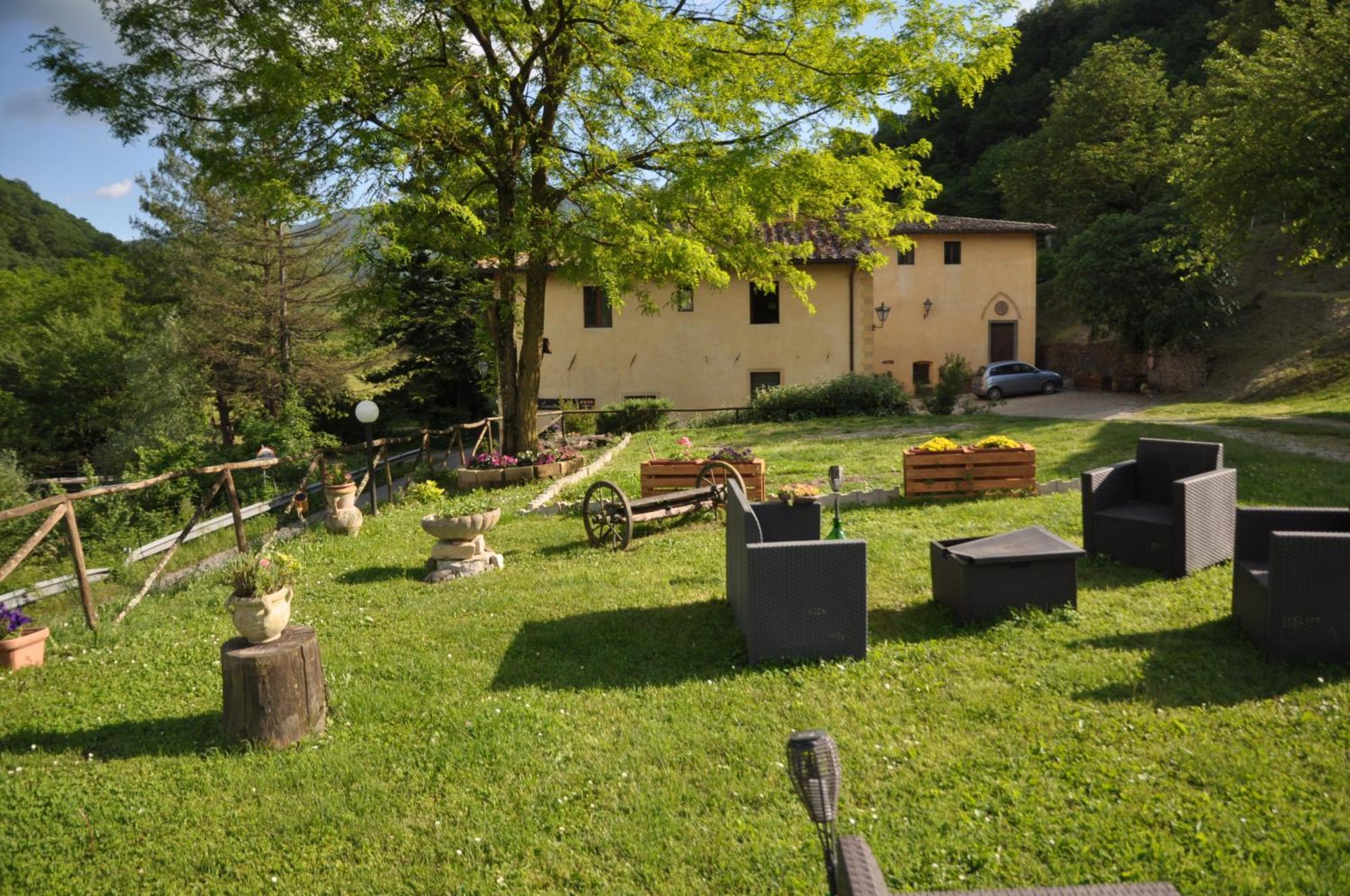 Locanda Di Alberi Borgo San Lorenzo Exterior photo